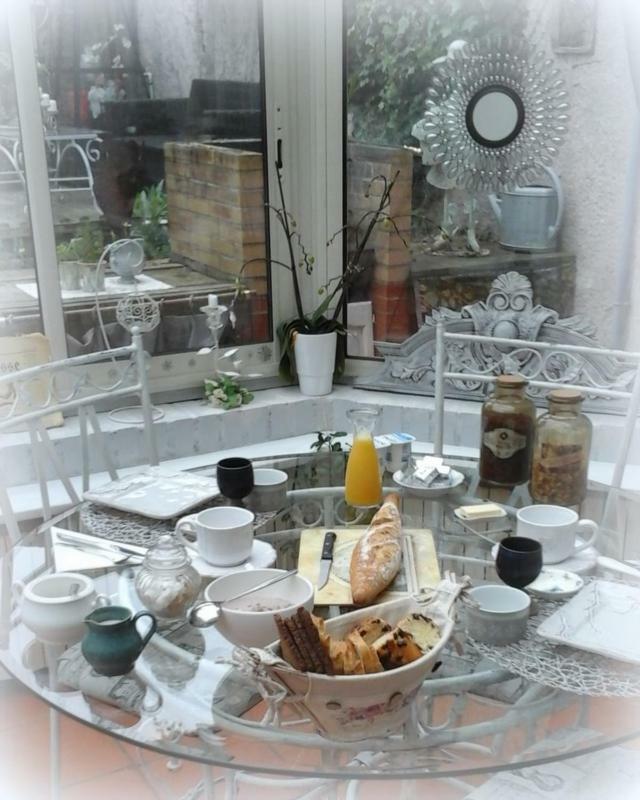 La Maison D'Hocquincourt Bléneau 外观 照片